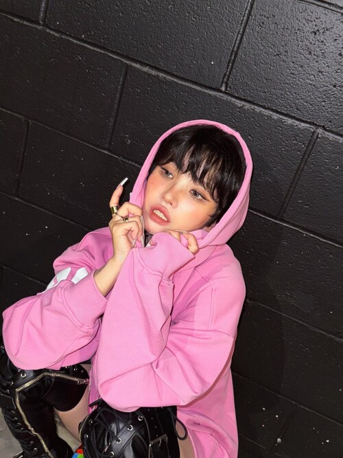 250805 SOYEON Instagram Update documents 41adf2993075bdd1b