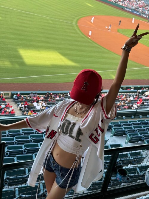 250811 SOYEON Instagram Update documents 26c06a2eeec811d3f