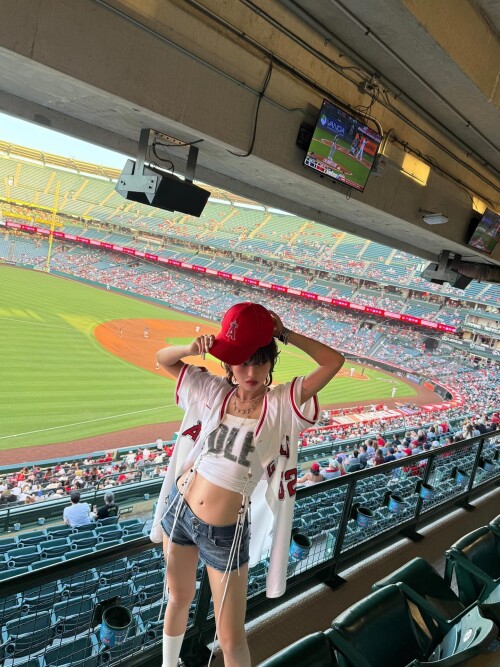 250811 SOYEON Instagram Update documents 368d4308174d1e7b5