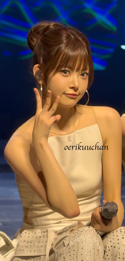 250816 EUNCHAE at EASY CRAZY HOT Tour in Singapore documents 23e247103b848a4cd