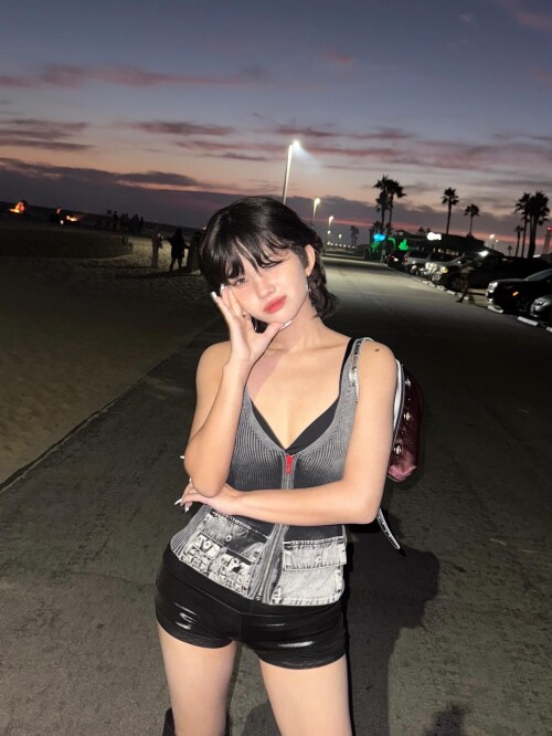 250816 SOYEON Instagram Update documents 4151defb304d50e0a