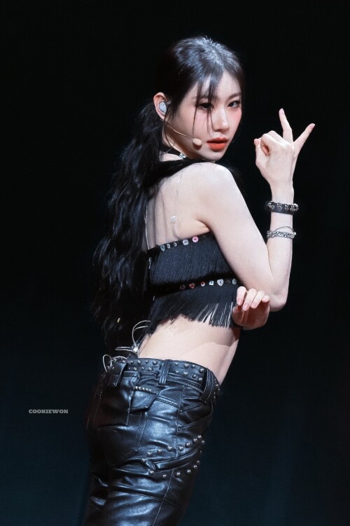 250823 Chaeryeong at Tencent Music Entertainment Awards documents 1fbe73c6d518761bf