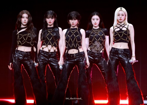 250823 I DLE at Tencent Music Entertainment Awards documents 3389784189fb2ff73