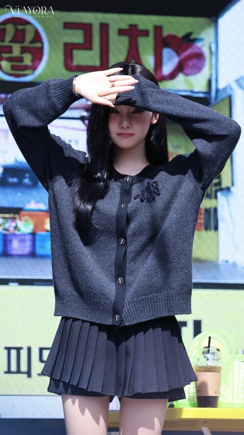250903 NINGNING at Rich Man Event in SEOUL documents 38bbfacecdd1e1262