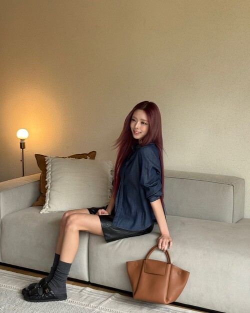 250903 YUNA Instagram Update documents 1565fa0452822669d3