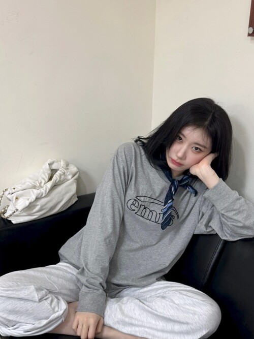 250907 CHAERYEONG Instagram Update documents 2304f864e814e9a34