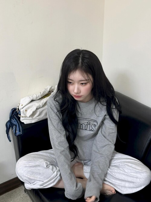 250907 CHAERYEONG Instagram Update documents 363f924c1f204b877