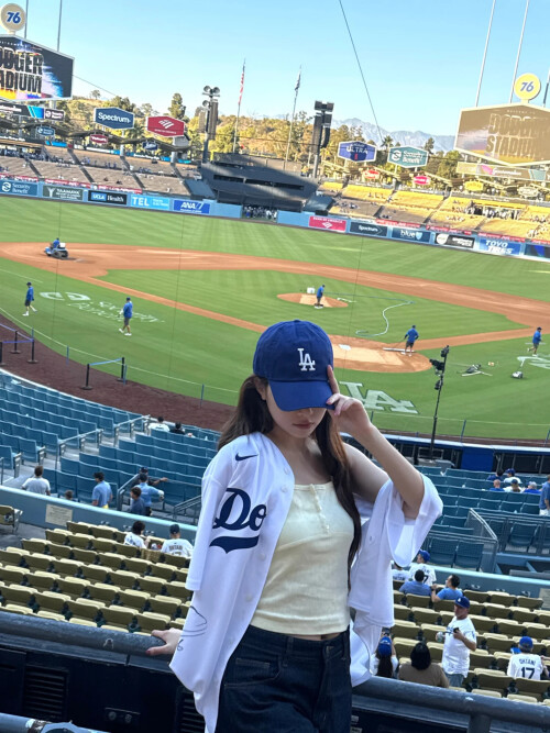 250912 EUNCHAE Instagram Update documents 50586a0ba7839d280