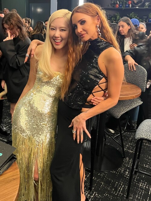 250913 Ashlee Simpson Instagram Update with ROSE documents 15b631ddaadb4299e