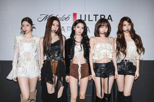 250921 LE SSERAFIM Twitter Update 2025 LE SSERAFIM Tour EASY CRAZY HOT in LAS VEGAS documents 263f4b