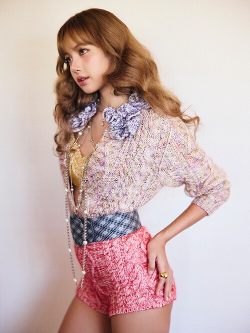 250930 lalalalisa m 5580041373e9eb962b0b120d6