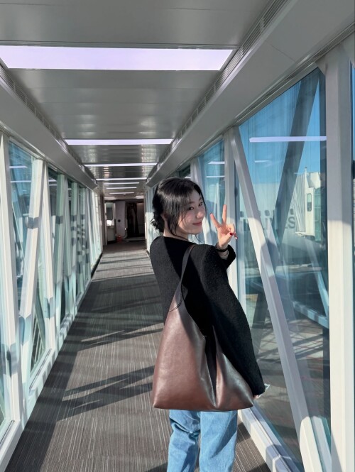 251008 CHAERYEONG Instagram Update documents 17c4325c1bdc2369a