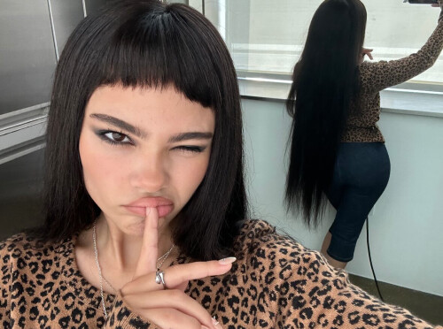 251008 ariana greenblatt 561787818 18121b62162aad368