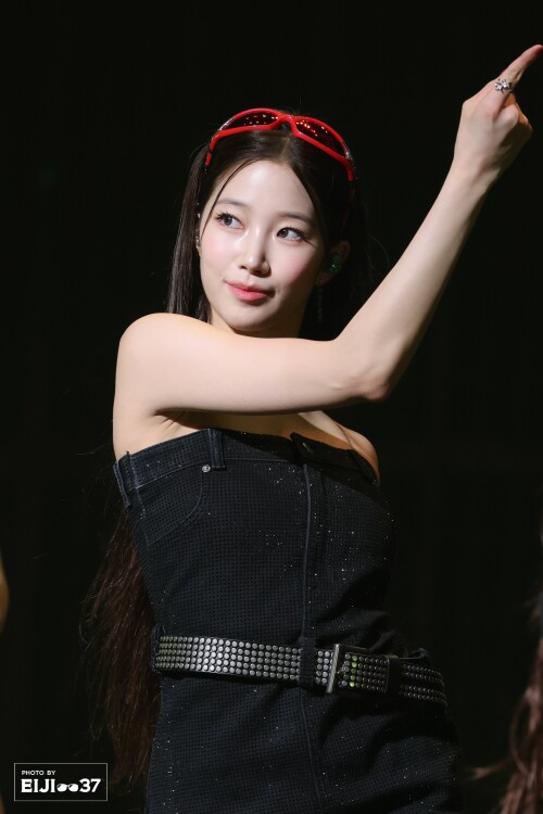 251013 Kazuha at ZOZOFES documents 9272c62829ab56071