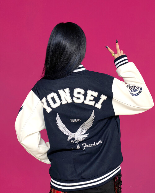 251028 LE SSERAFIM Twitter Update with EUNCHAE documents 446ad025c32cff553