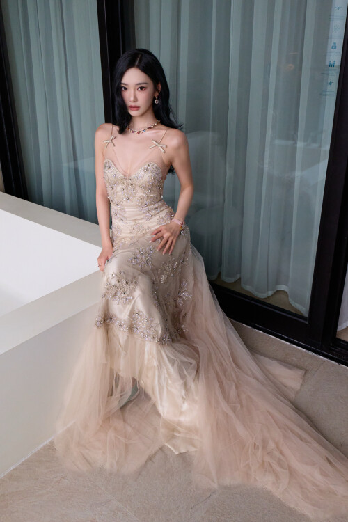 251028 NINGNING Weibo Update documents 523ed4ca380137a24