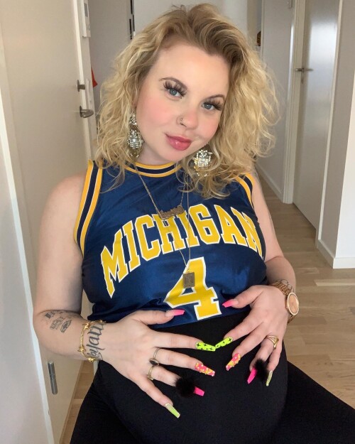 2515038811414359577 57192737695fffa49a53cdf123