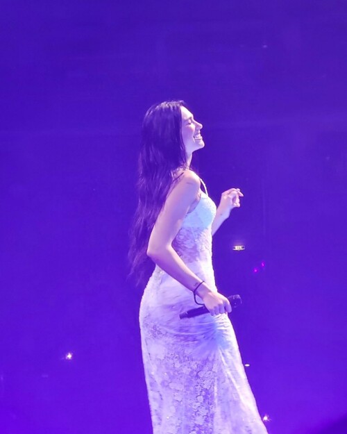 25728 4d09f290ab3cebb14