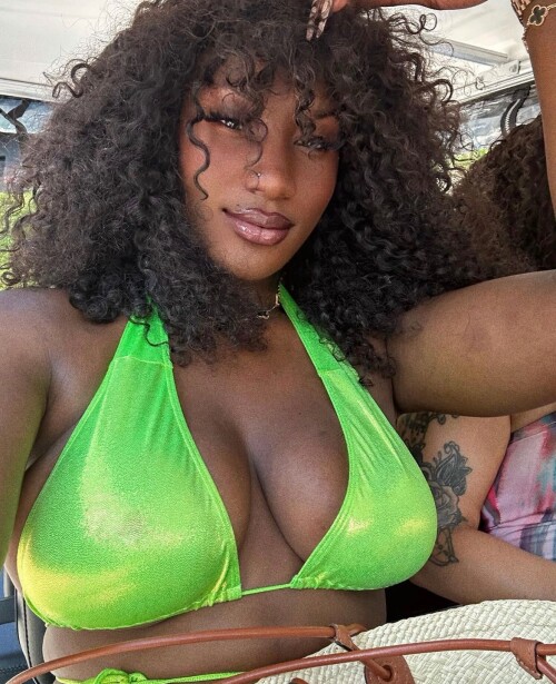 258781075275643a7003397923