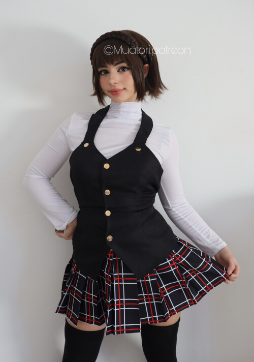 25E8FBAC 3116 4B9C 8EE1 DF41FD6D577A88c4e3d36924e381