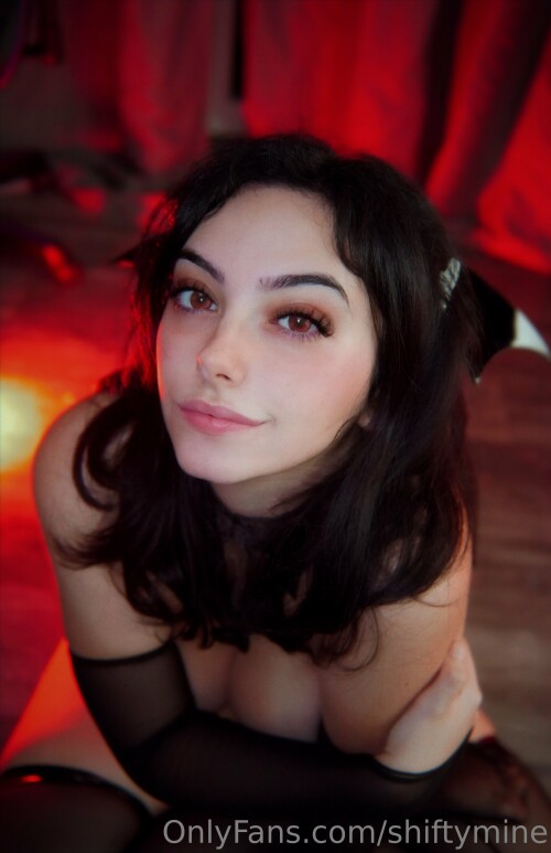 2608x4032 7e32f5226e2a360d33e01d77c0a1e2ac