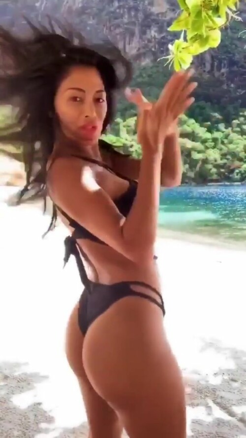 263C2993 726C 42C0 B9AE 650C0B4C0D18