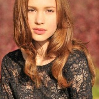 265full-alexia-faste6449f6e887c2c4a