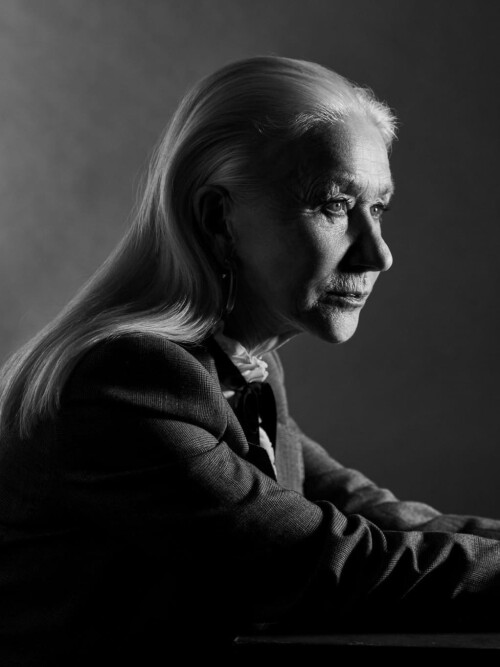 267651049 helen mirren sag 2022 6