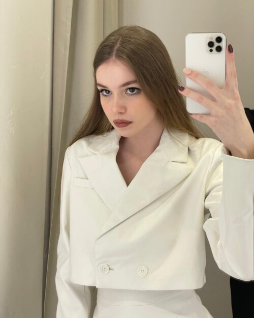 2722005140397696970 272200513486968760507fcb53110acf342