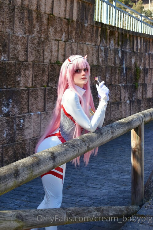 2730x4096 47cf05d7425884df46a17f1ce502a64b