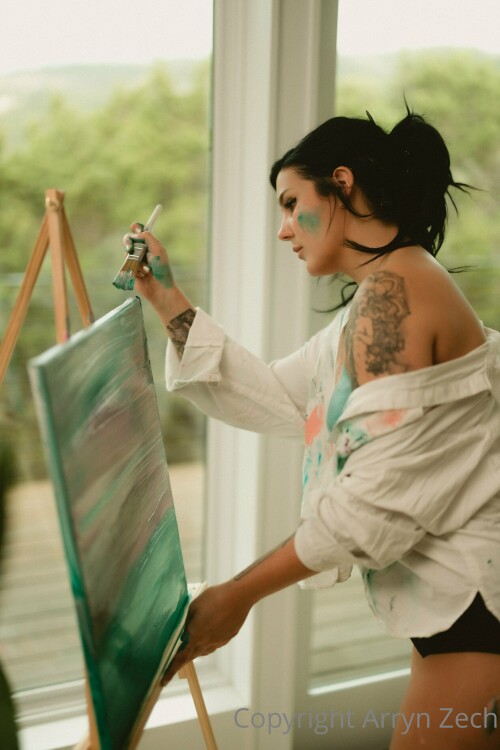 2732x4096 e2670ba827ee22f1b281237ae563da63