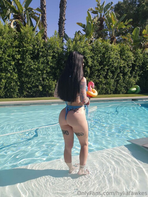 2736x3648 7aa593ece3e257931ee9467184d37541f4452c2df061f14a