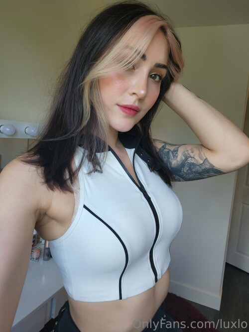 2736x3648 8c288573122f6cd8cb16bea2def01c8292dab0f6cb7cc0b0