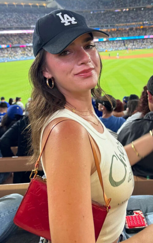 27460C4C A5C2 4365 93EB 4398EEAFE59E82440bd7b5154298