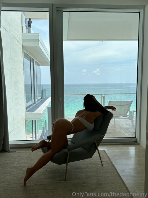 2787x3716 fd87dee2ceb1425167d134ece77604dd53a81a3ac38cd0f0