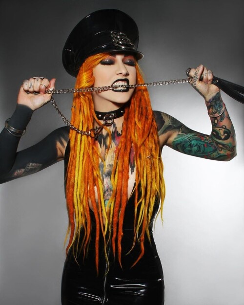 2788423404115239464548937424