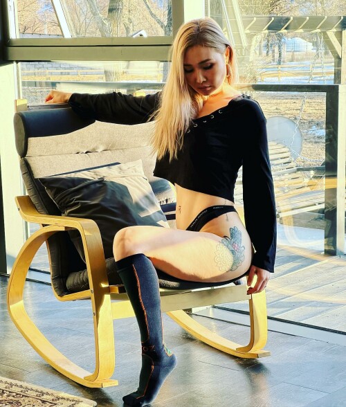 2795044016801234561 24644915018