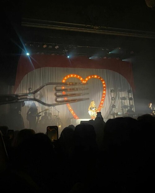 279A69CF 6AF1 403B 9588 7D0879F05C79