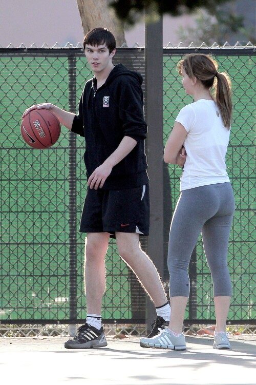 28 o3RSCuY76cf056f1c9f4a3c