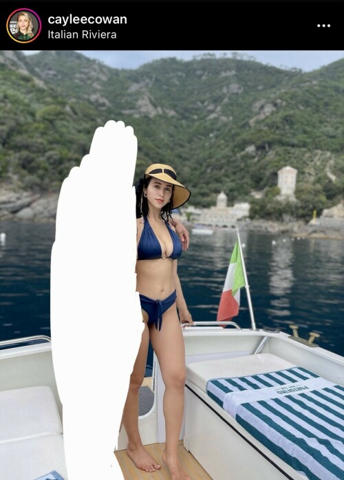 281EE8BF E599 4145 BB4D 5EFD4D4598B4