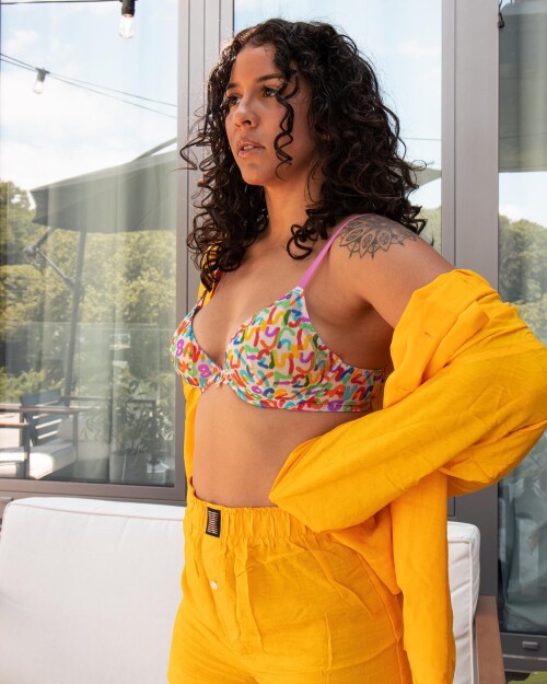 2880926484153984744 5081702277ea12ce61a03174