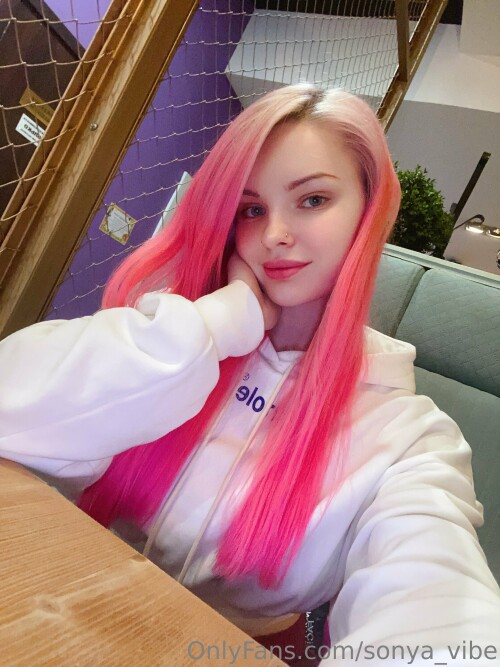 2880x3840 f0f6b325aec463d68a41a2668ca428597a7fe57112e369ca