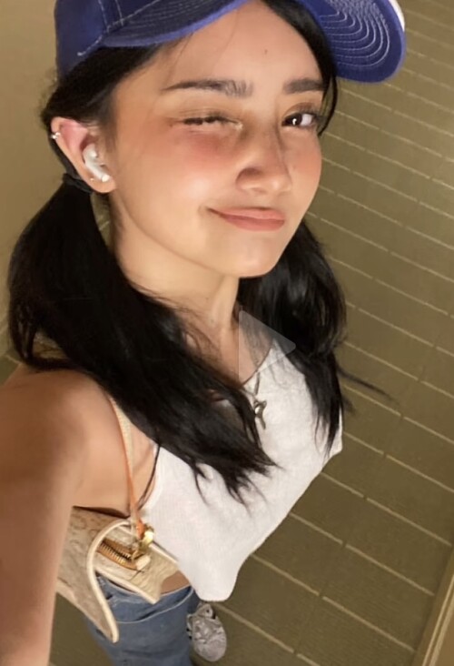 28A33641 5A2D 490C B3C7 E3E3B33A39B6