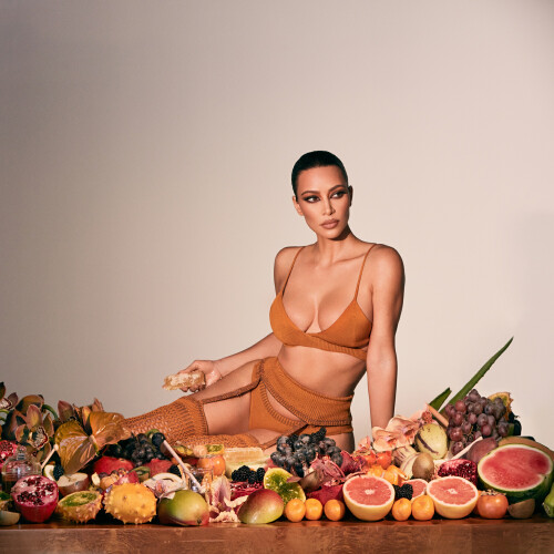 290894759 kim kardashian greg swales p 0058