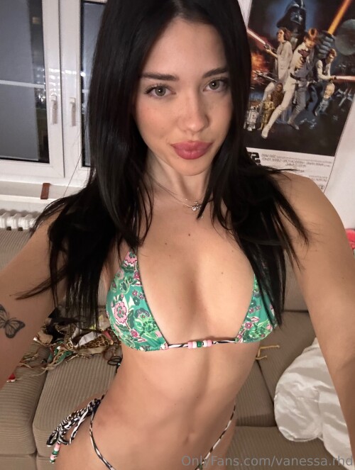 2957x3920 194e7e4bcb8580b8f0b92196ef1f9641de132b73544167db94ac0bde80b6b55e