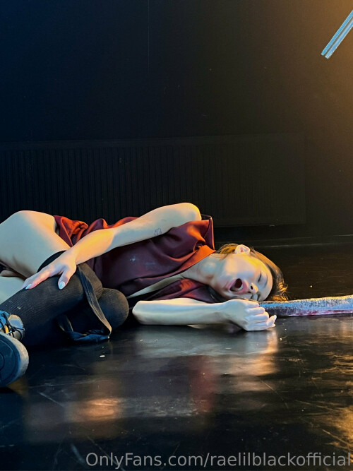 2999x3999 695a5ddf664d501df13c1b11c86f0f67