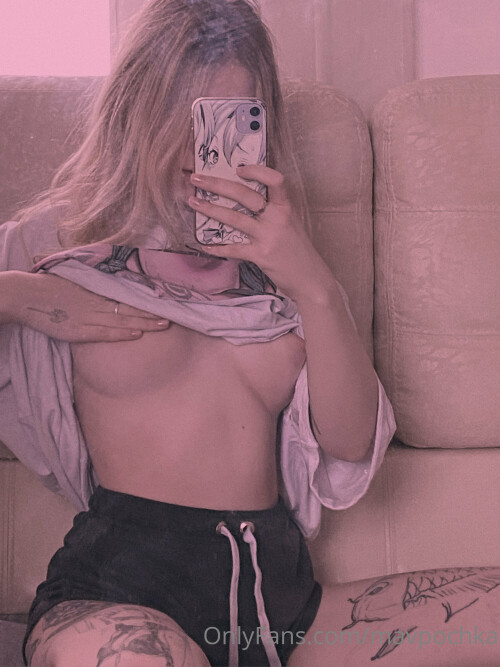 2999x3999 82e5b178ebbbb76ff39fc5f74970a93790b3b6f555a10cea