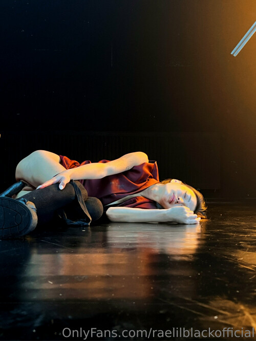 2999x3999 8aac16b28a23408117edd390bc16f928