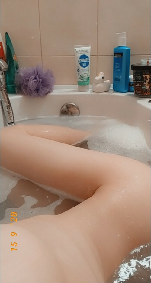 299ba06e45e18bfc9bd1aa6a94e9ea9707b666e090d2f50b