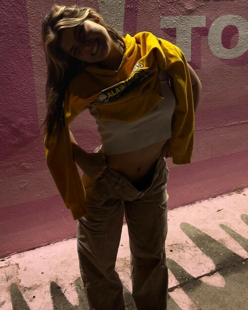 2A4322B1 7BC1 41CA 944C 6FDD2D05160D